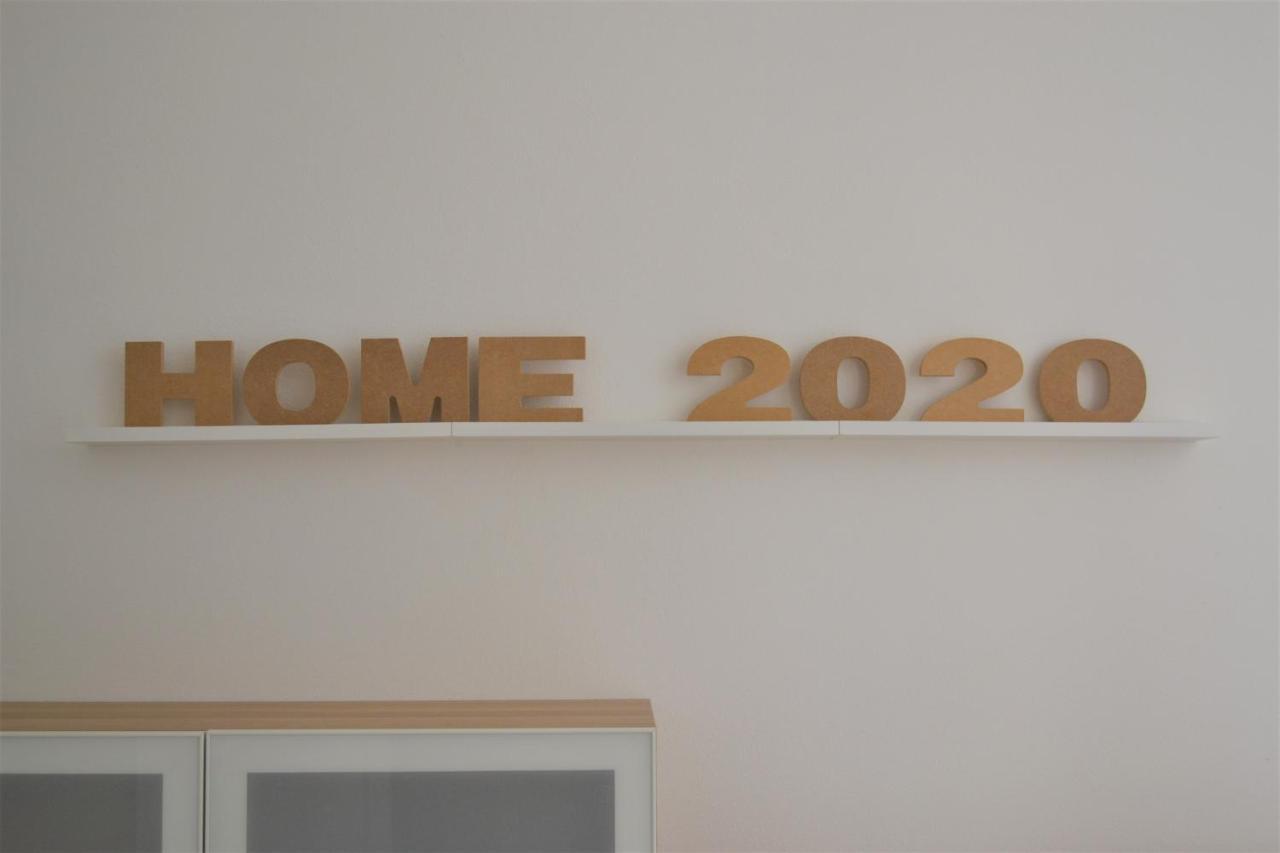 Home 2020: Come A Casa! Feel At Home! Wie Zuhause! Giussano ภายนอก รูปภาพ
