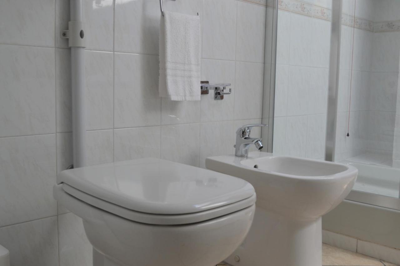 Home 2020: Come A Casa! Feel At Home! Wie Zuhause! Giussano ภายนอก รูปภาพ