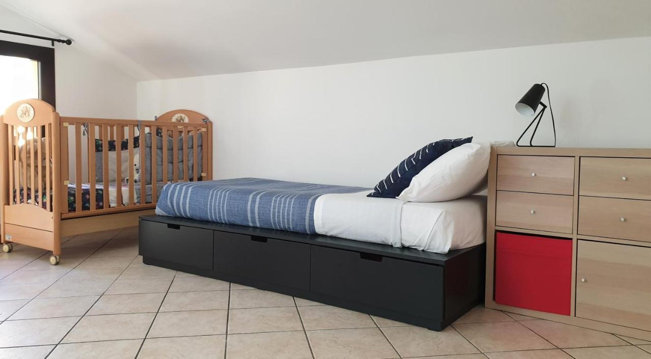 Home 2020: Come A Casa! Feel At Home! Wie Zuhause! Giussano ภายนอก รูปภาพ